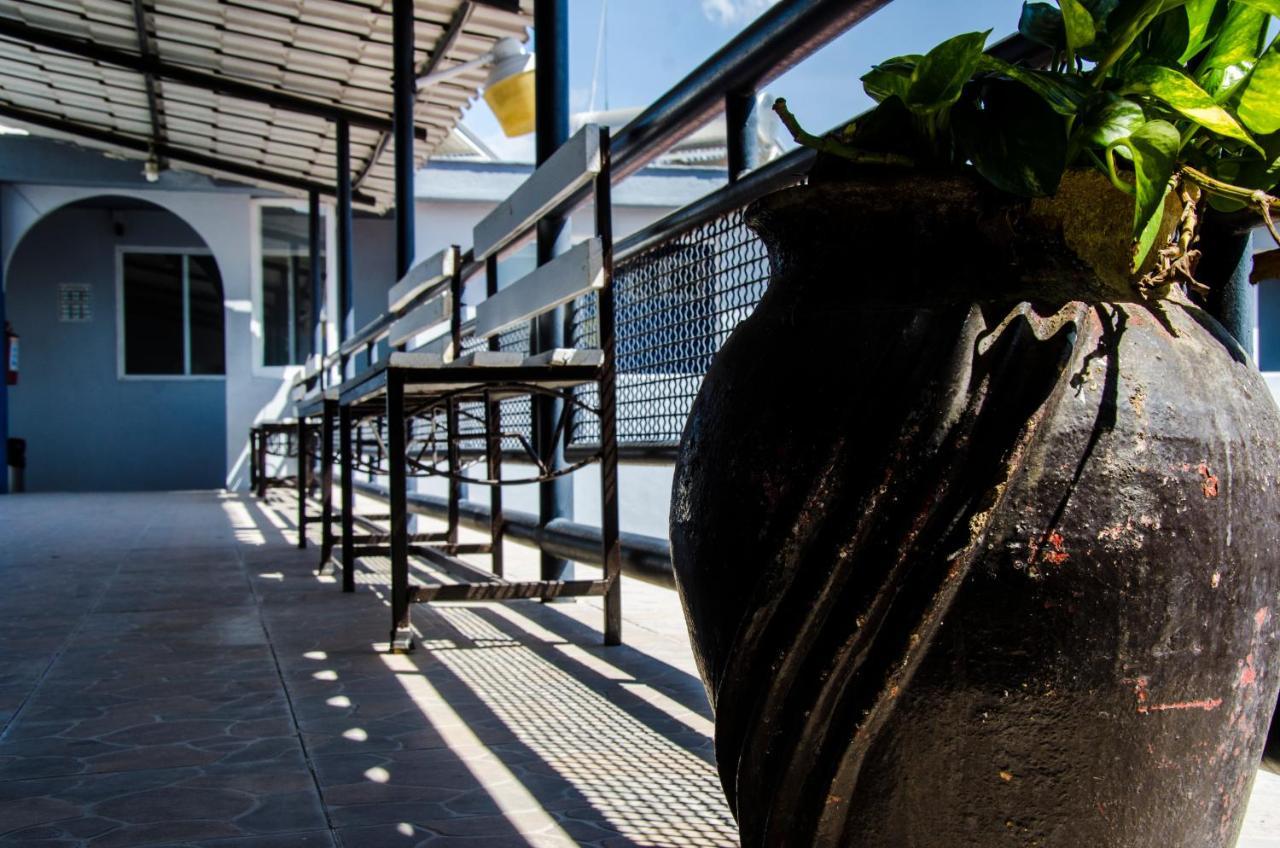 Hotel Tecnologico Queretaro Exterior photo